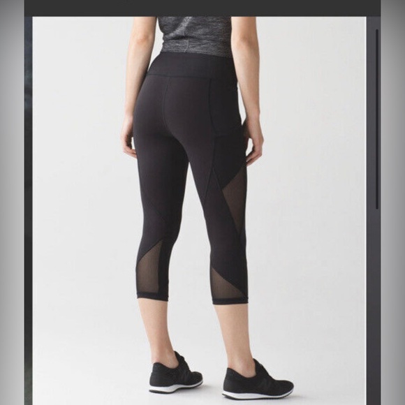 Lululemon capri pants - Picture 2 of 8